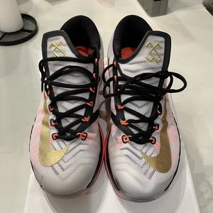 KD IV Elite Nike Basketball Shoe - Gold Series 10.5